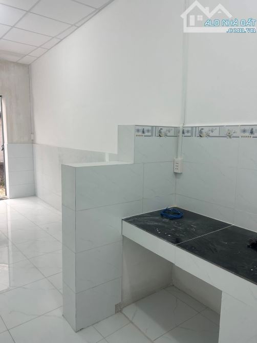 Bán nhà 2 MT Trần Văn Chẩm, 6.53x22 nở hậu 8m, giá 1 tỷ 300, SHR - 3