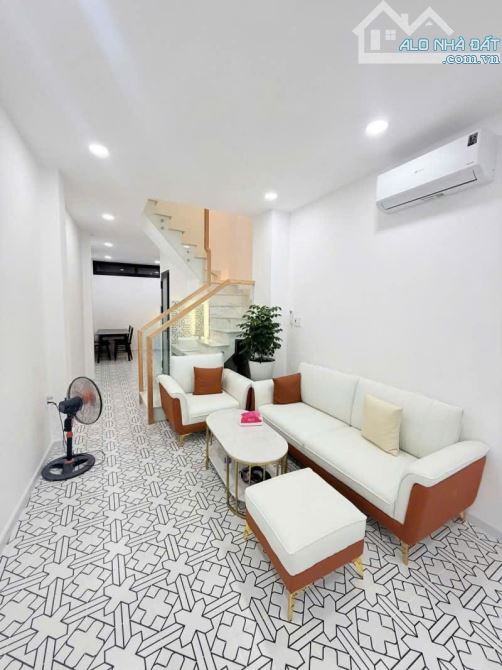 💥 7,3 TỶ - NHÀ PHỐ 3 TẦNG SIÊU ĐẸP - HẺM XE HƠI - ĐẶNG VĂN NGỮ - P.10 - PHÚ NHUẬN - 3