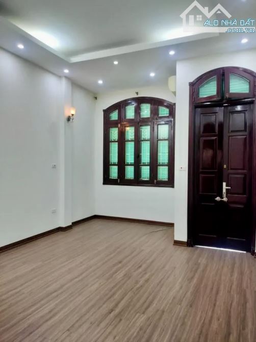 🌟 VIP! PHÂN LÔ HOÀNG CẦU - 56M2 - 2 MẶT NGÕ - VỈA HÈ Ô TÔ - GẦN HỒ – 4T CỰC THOÁNG – Ở/KD - 3