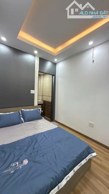 NHÀ MỚI NGUYỄN VĂN CÔNG , 5P QUA SÂN BAY - DTSD 60M2 - 2PN NGANG 5,8M - KHÔNG LỘ GIỚI - 3
