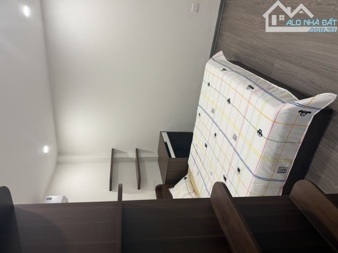 NGỌC THỤY NHÀ ĐẸP DÂN XÂY.CHỦ THIỆN CHÍ BÁN- NỘI THẤT SANG. OTO . PHỐ CỔ . GIÁ HƠN 8 TỶ - 3