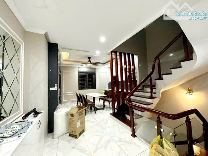 BÁN NHÀ PHỐ NGÔ THI NHẬM HÀ ĐÔNG, NHÀ ĐẸP DÂN XÂY, PHÂN LÔ 2 THOÁNG _DT:55M_GIÁ:13,7 TỶ - 3