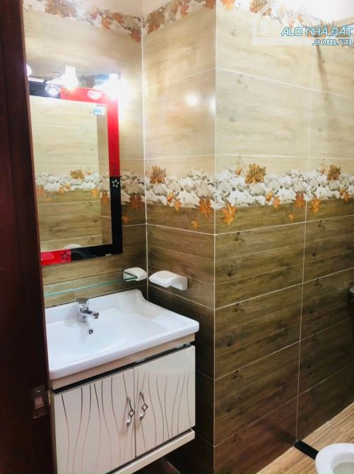 NHÀ 4 TẦNG ĐẸP VÀO Ở NGAY CHỈ 6.3TỶ NGAY DƯƠNG ĐÌNH HỘI, KHU CÔNG NGHỆ CAO Q9 - 3