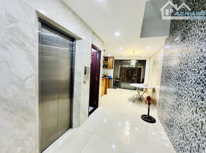 Chính chủ bán nhà khu Tên Lửa - 4 tầng - thang máy 450kg - 5PN - Gần công viên - 3