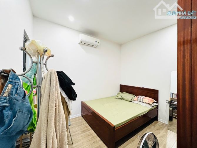 Bán Nhà Dân Xây Độc Lập ngay gần vườn hoa Gốc Lim, Đằng Hải - 3,4 tỷ thoả thuận - Nam - 3