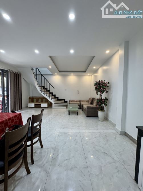 CẦN BÁN NHÀ KIỆT 4M TRƯNG NỮ VƯƠNG - GẦN CẦU RỒNG - 3