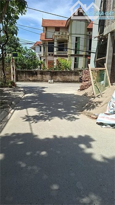🔹 BÁN NHÀ THẠCH BÀN LONG BIÊN – 39M² – 4 TẦNG – 4 NGỦ – LÔ GÓC 2 MẶT THOÁNG NHINH 7TY - 3