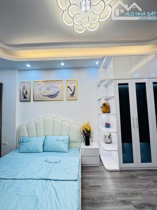 Căn duy nhất! 40m ra mặt phố Minh Khai, ô tô đỗ cửa, kinh doanh, nhà đẹp ở ngay, 35m2 * 5T - 3