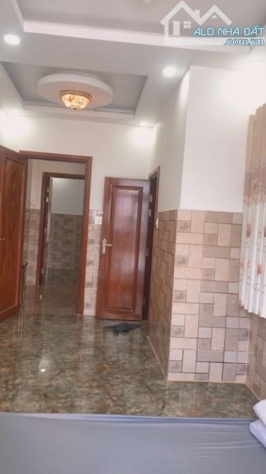 QUẬN 8 KHÔNG QUY HOẠCH 3.5 TẦNG SỔ ĐANG VAY - NỘI THẤT ĐẸP- CHÂN DÀI- ĐÍT BỰ PHONG THỦY TỐ - 3