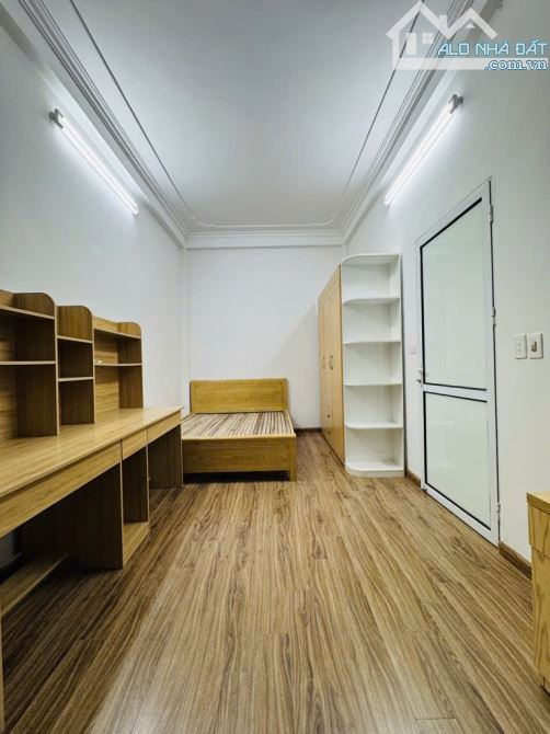 Bán căn nhà Phố Trương Định 26m 4 t full nội thất đẹp gần phố chỉ việc về ở giá 5.95 tỷ - 3