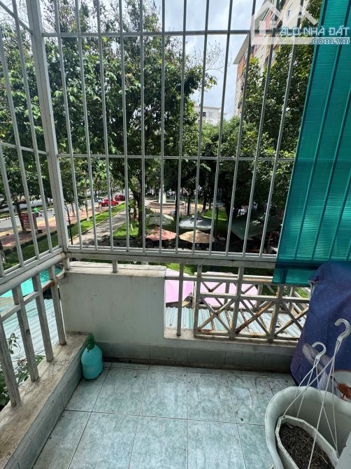Bán Căn Hộ 69m² Chung Cư A2 Nguyễn Ái Quốc, Quang Vinh, Biên Hòa, Sổ Hồng, Giá 1 tỷ 690tr - 3