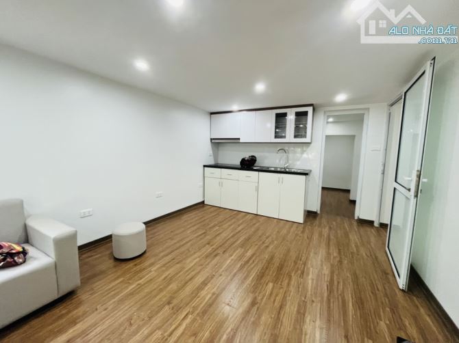 SIÊU PHẨM. TT NGHĨA TÂN.78M.4,5 TỶ. LÔ GÓC.FULL NỘI THẤT. QUÁ HIẾM. - 3