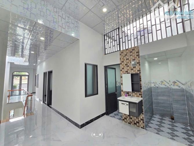 BÁN NHÀ MỚI XÂY KIÊN CỐ SỔ RIÊNG THỔ CƯ 1 SẸT ĐƯỜNG HL9 NGAY NHÀ THỜ TÂN TRIỀU - 3