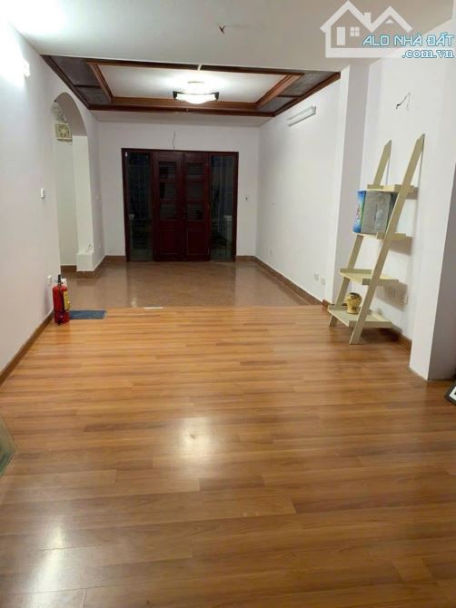 Cho thuê NGHĨA ĐÔ, Hoàng Quốc Việt. 27 triệu/tháng. Phù hợp làm Văn Phòng, KD Onl, Lớp học - 3