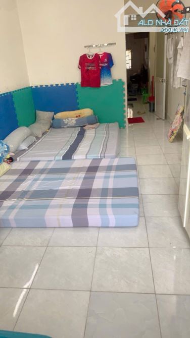 Vip TT Quận 5 -53m2- 4 tầng ngay chợ giá chỉ 6 tỷ 9..... - 3
