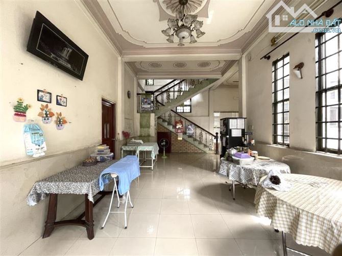 Siêu phẩm BIỆT THỰ 3 Tầng Mặt tiền Đường Số 1, Gò Vấp, DT 278m2 (14 x 20), đường 12m thông - 3