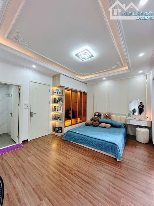 DUY NHẤT - BÁN NHÀ PHÚC LỢI- 34M2 - 5 TẦNG - NGÕ Ô TÔ THÔNG - FULL NỘI THẤT - Ở LUÔN - 1