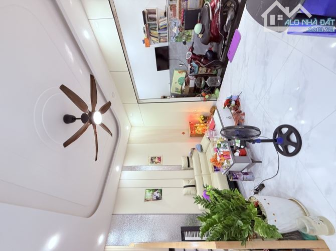 NHÀ 2 TẦNG – 5x6.6m – NGUYỄN SỸ SÁCH – GẦN CHỢ TÂN TRỤ – TÂN BÌNH - 3