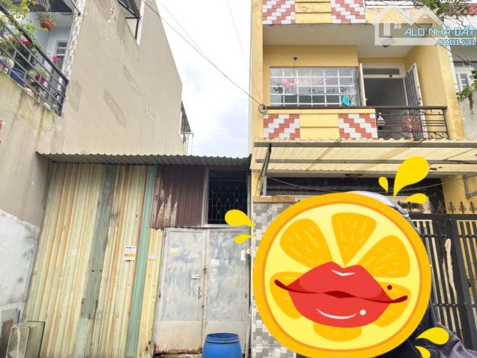 BÌNH TÂN K.Ế TÂN PHÚ- 136M2 (8X17)- MỘT CĂN NHÀ CẤP 4 ,TRỆT, LẦU- LÔ ĐẤT TRỐNG, Ô TÔ ĐỔ CỬ - 3