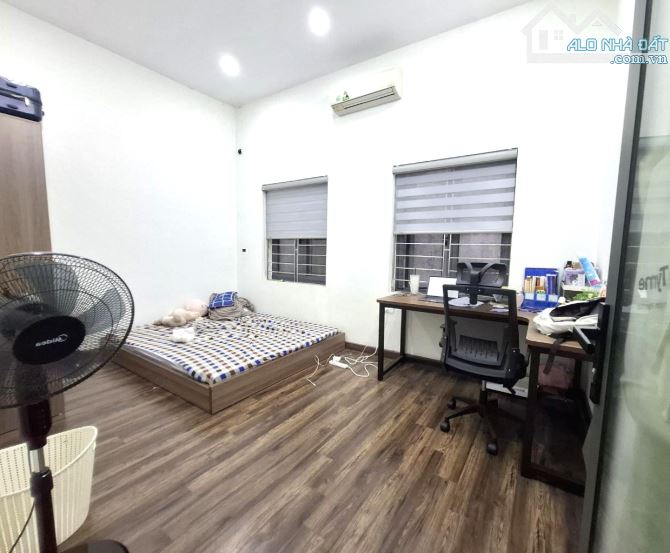 58M, 21 TỶ HƠN - PHÂN LÔ Ô TÔ TRÁNH VÀO NHÀ - HAI THOÁNG TRƯỚC SAU - TRẦN QUỐC HOÀN - 3