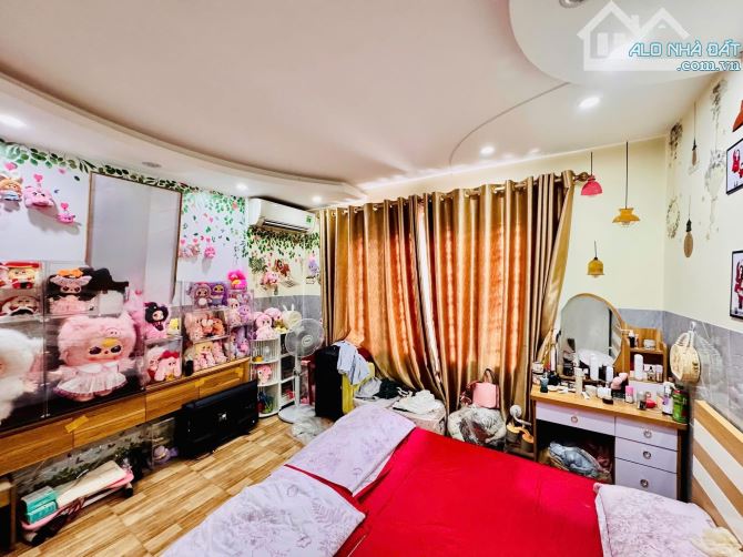 🍎 Bán nhà 4 tầng- trại lẻ- lê chân- giá 3,85 tỷ- 46m2 - 4