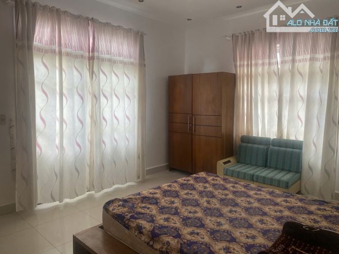 bán Biệt thự mặt tiền đường nguyên tử lực p8 đà lạt - 4