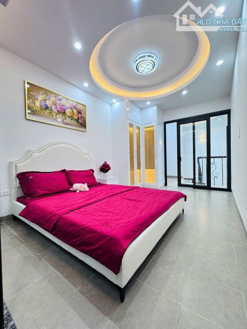 HOA HẬU-HÀNG HIẾM KHU VỰC HỒ HAI BÀ-HƯƠNG VIÊN-NGÕ RỘNG THOÁNG CHỈ NHỈNH 8tỷ - 4