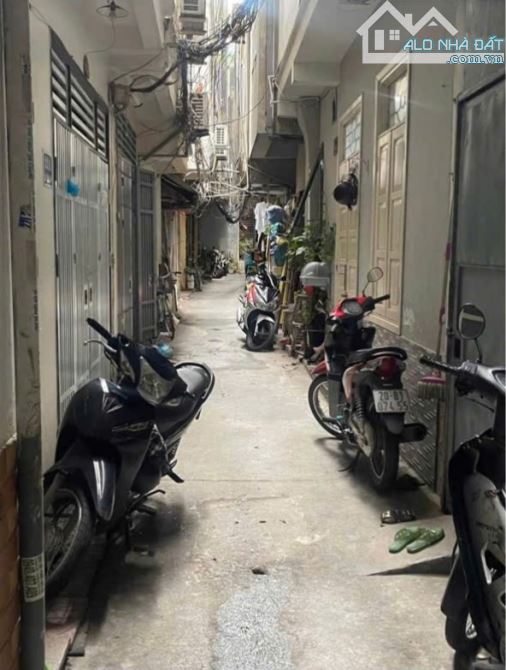 Bán nhà Hoàng Hoa Thám, Hơn 5 tỷ, DT 25m, 4 tầng, mặt tiền 4.6m, ngõ nông gần phố - 4