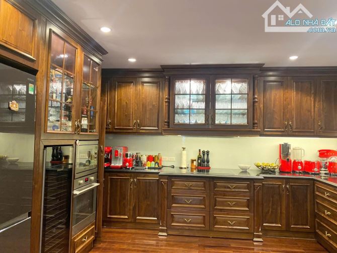 Bán BT khu C Geleximco Lê Trọng Tấn 120m2*4T mặt tiền 6m, thang máy, ở luôn, giá LH - 4