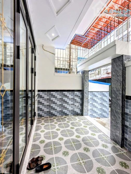 Bán Nhà Mặt Ngõ Rộng Tại 261 Trần Nguyên Hãn Lê Chân HP - Giá 4,15 tỷ- 64m2 - 4