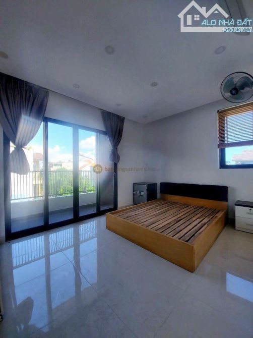 32 tỷ TL, Nhà góc 2 mặt tiền P. An Phú đường 16m 4 Tầng dt 110m2 đang cho thuê 45tr/th - 4