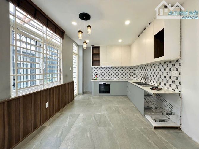 Hẻm Xe Hơi 6M , SỔ Vuông A4, NHÀ ĐẸP Ở NGAY - 4