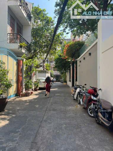 Top nhà xinh rẻ 8 x 20m 1 trệt 3 lầu Nguyễn Chí Thanh Q5 TP.HCM - 4