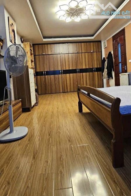 Giảm Mạnh Bân Nhanh Nhà Phân Lô Ô Tô Phố Lạc Trung Hai Bà Trưng DT 50M 6T MT 8M Giá 18.8Tỷ - 4