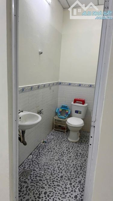 Nhà giá mềm 2 phòng gần cao đẳng KT-KT - 4