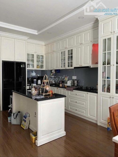 Bán Nhà Mặt Tiền Nhật Tảo, Quận 10 – 6 Tầng Thang Máy, Dòng Tiền 100 Triệu/Tháng - 4