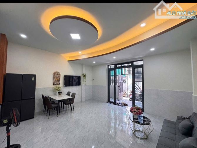 Bán nhà đẹp hẻm Hà Thanh phường nha trang gần chợ đầm - 4