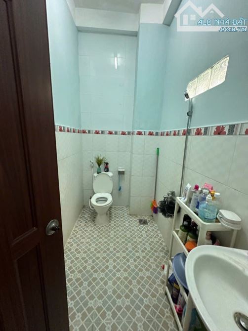 Quận Tân Bình-Nhà đẹp-Hẻm 5M-Ngay khu Bàu Cát-Ba Vân-P14-66m2-4x17-4tầng-4PN - 4
