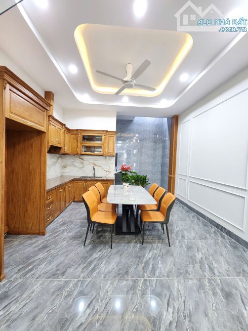 6,1Tỷ TL🔥Bán nhà 81m2 1Trệt 2 Lầu, full nội thất KDC Chợ 434, p.Bình Hòa, Tp.Thuận An - 4