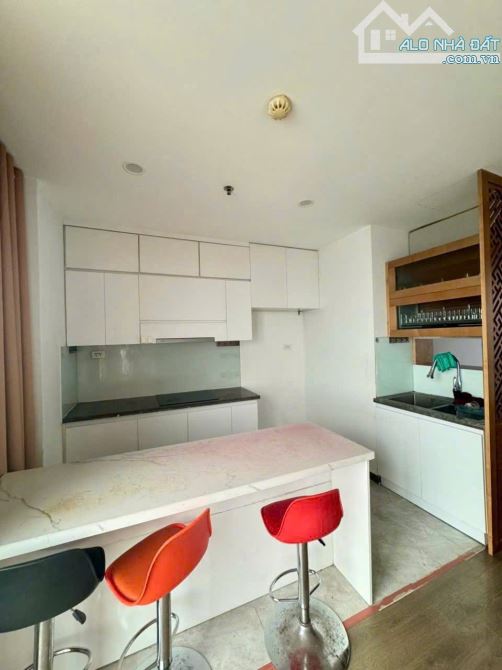 Bán chung cư Cao Cấp FLC 265 Cầu Giấy - Căn hộ 2508 - DT 96 ( 2PN) Giá  9,6 tỷ - 4