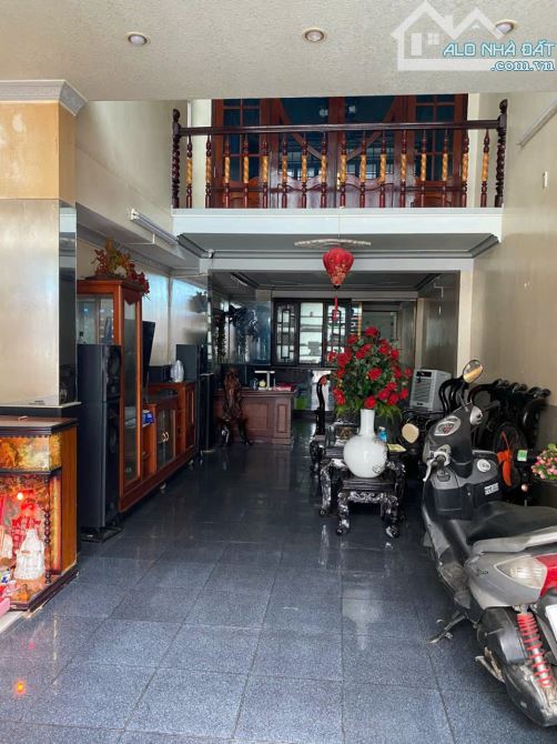 CẦN BÁN NHÀ 04 TẦNG MẶT TIỀN ĐƯỜNG VÕ TRỨ, TP NHA TRANG 16 TỶ - 4