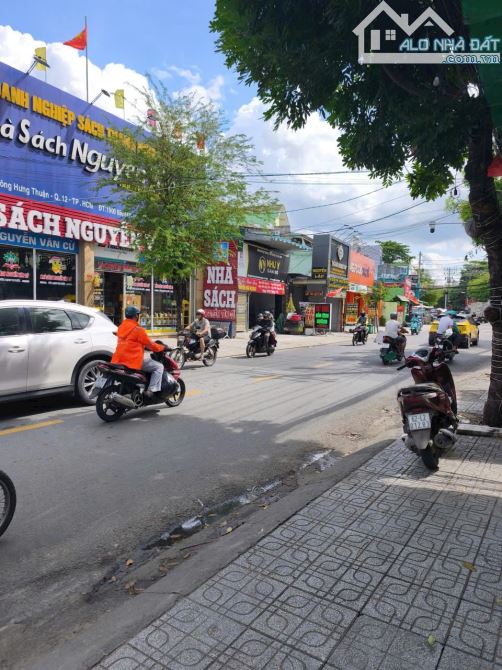 MẶT TIỀN NGUYỄN VĂN QUÁ ĐÔNG HƯNG THUẬN QUẬN 12 GIÁ RẺ 77.8 y - 4