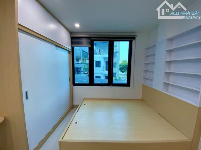 Bán nhà Hoàng Quốc Việt 45m2 mới xây 7 phòng full nội thất thang máy sẵn sổ 11,4 tỷ - 4