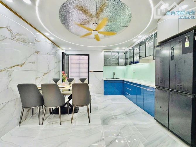 Bán Nhà Gần MT Nguyễn Trãi, Quận 1, Vị Trí Vàng Kinh Doanh, 5x20m.Giá Cực Hiếm 6Tỷ990 . - 4
