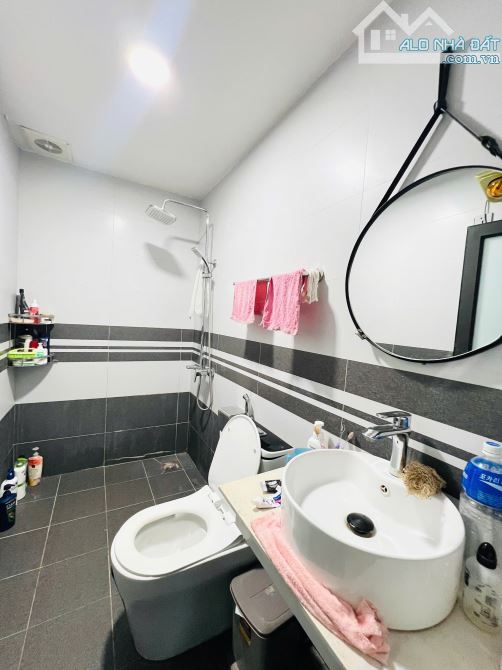 Bán Nhà Dân Xây Độc Lập ngay gần vườn hoa Gốc Lim, Đằng Hải - 3,4 tỷ thoả thuận - Nam - 4