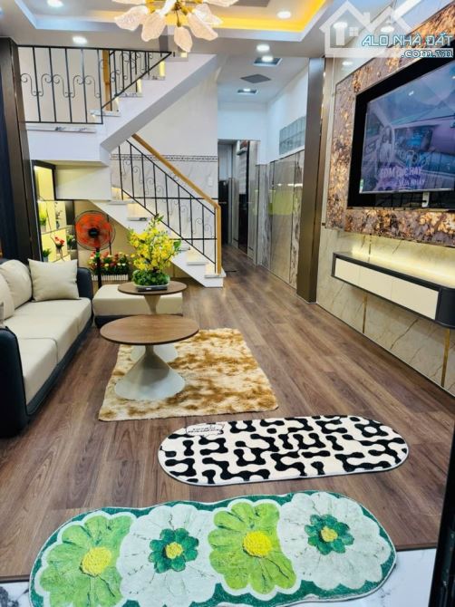 CĂN GÓCSIÊU PHẨM ĐỦ LỘ GIỚI HẺM XE TẢI SÁT MẶT TIỀN QUANG TRUNG ~ 50m2 - 2 TẦNG P14 GÒ VẤP - 4