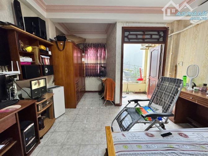 3 TẦNG- 4 x23M VUÔNG- HXT- ĐÀO DUY ANH P9 PN- GẦN NGÃ 3 HVH- 15,5 TỶ - 4