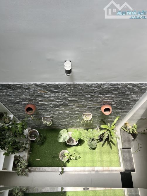 Bán Nhà MT 5.5m Phố Hàn Quốc, Sơn Trà, 3 Tầng, 100m2, thuê 30tr/th nhỉnh 15 tỷ - 4