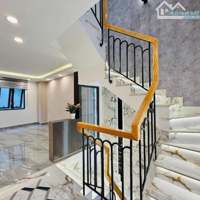 NHÀ ĐẸP 4 LẦU HXH PHẠM VĂN CHIÊU, P.14, GÒ VẤP, 4PN, DTSD 130M2, GIÁ 6,1 TỶ TL - 4