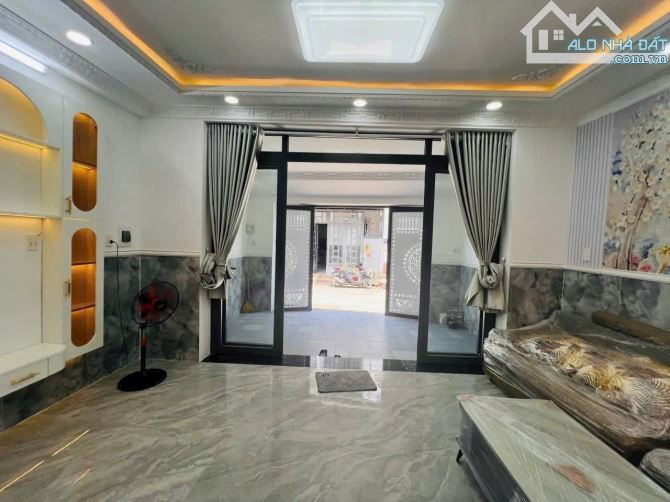 - BÁN NHÀ ĐƯỜNG NGUYỄN THỊ HƯỜNG /NHÀ BÈ.TPHCM.  - Đường xe hơi 6m....., tiện ở, kinh doan - 4